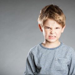 התקפי זעם אצל ילדים – מתי להתחיל לטיפול ולאן הולכים?
